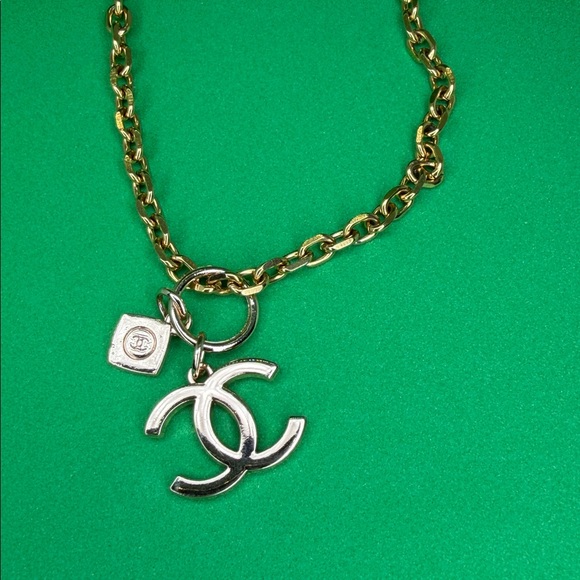 CC designer gold stainless double charm necklace adjustable 16 to 18 inches - Picture 2 of 3